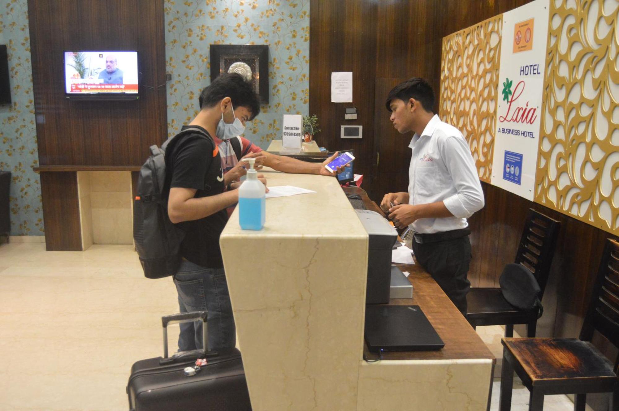 Hotel LXIA Hinjewadi Pimpri-Chinchwad Buitenkant foto