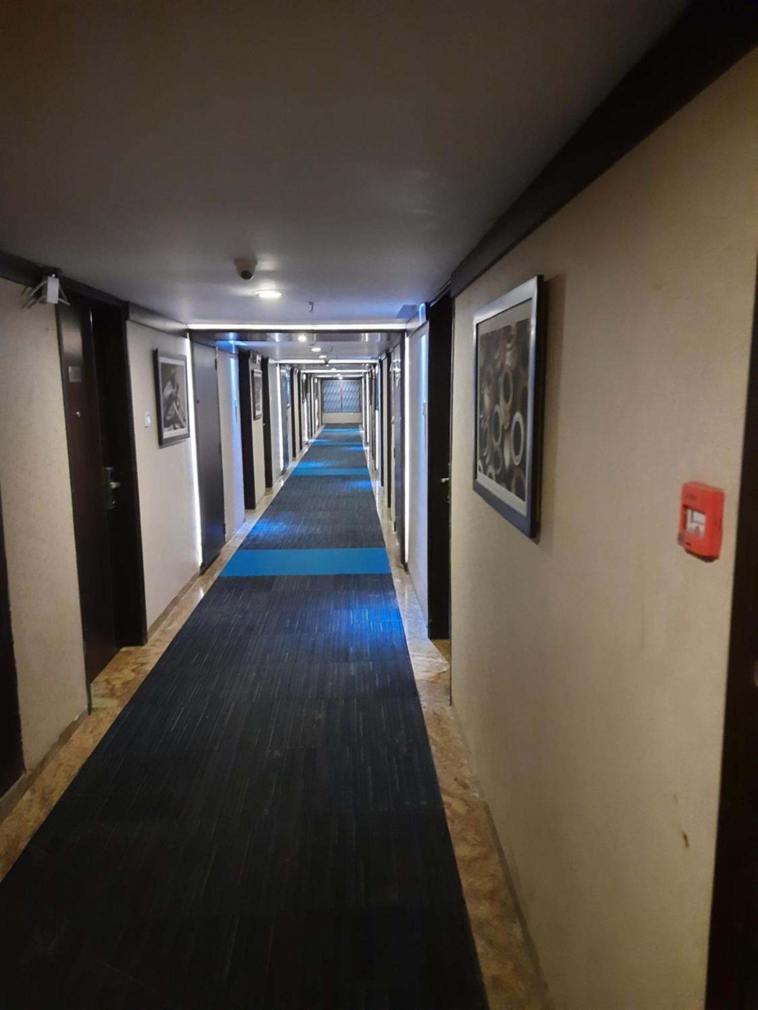 Hotel LXIA Hinjewadi Pimpri-Chinchwad Buitenkant foto