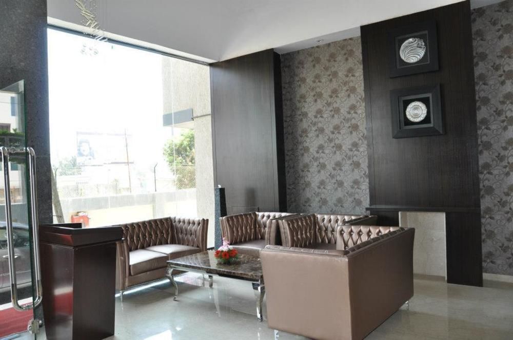 Hotel LXIA Hinjewadi Pimpri-Chinchwad Buitenkant foto