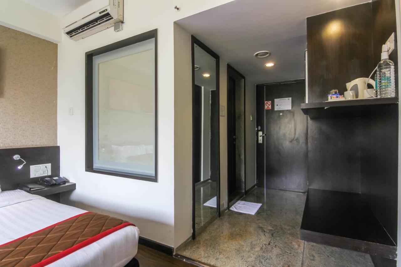 Hotel LXIA Hinjewadi Pimpri-Chinchwad Buitenkant foto