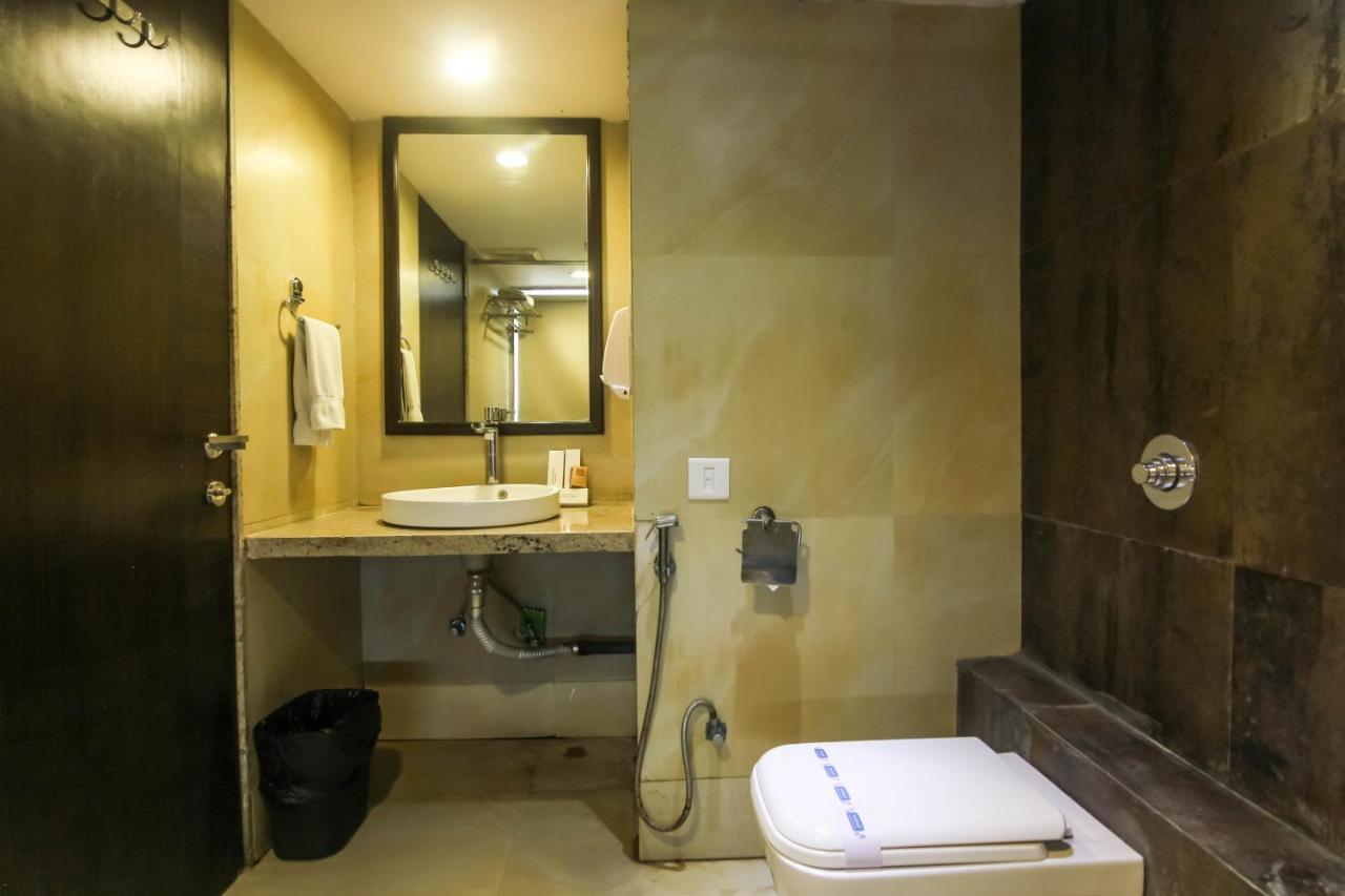 Hotel LXIA Hinjewadi Pimpri-Chinchwad Buitenkant foto