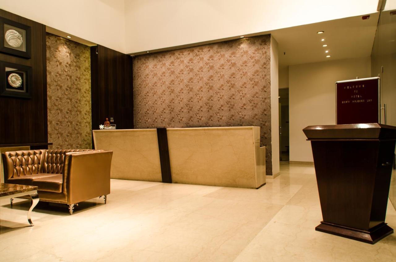 Hotel LXIA Hinjewadi Pimpri-Chinchwad Buitenkant foto